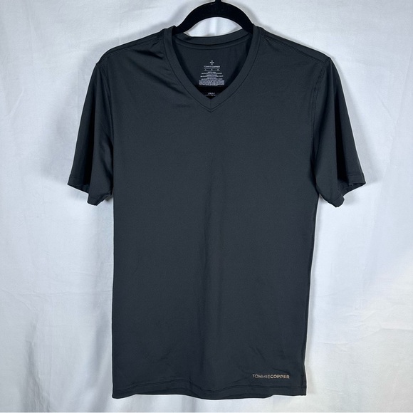 TOMMIE COPPER V-NECK SIZE(L) - Picture 1 of 4